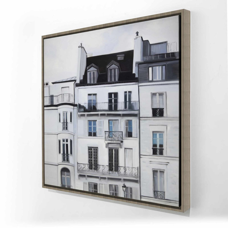 Bâtiments le long de la seine - Toile encadrée grise hyperréaliste, H 37,25 po x l 37,25 po