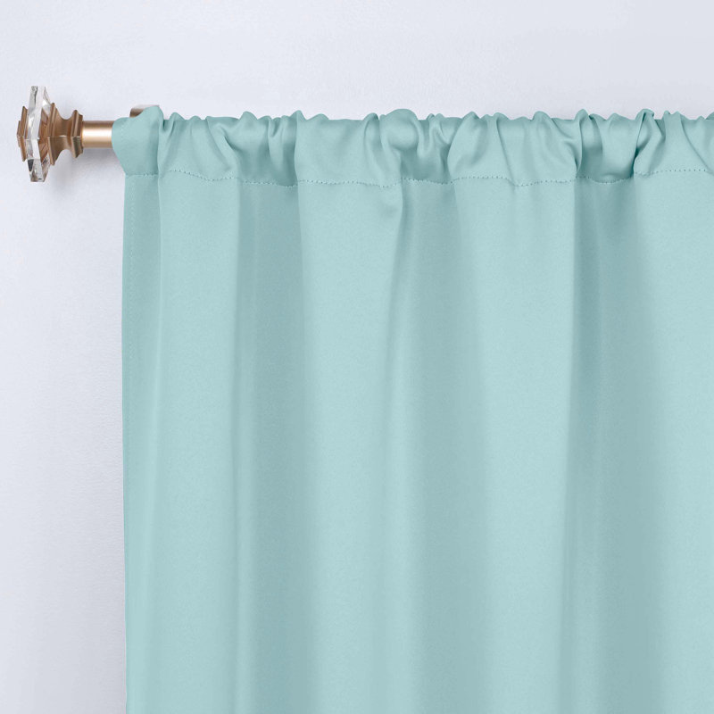 Paire de rideaux obscurcissant avec œillets Millendon, Lys vert, L 46 po x L 63 po