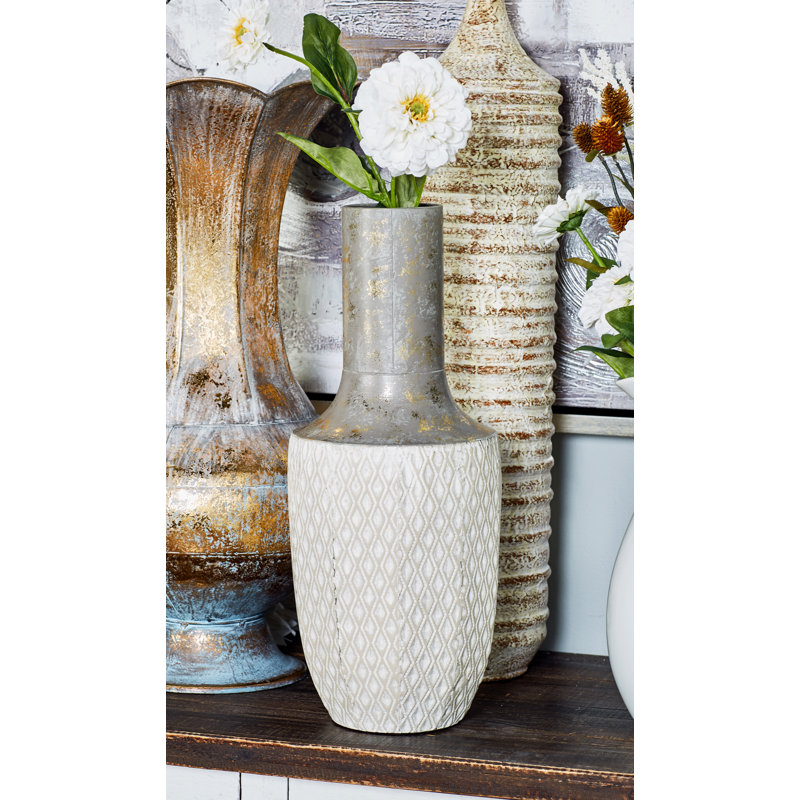 Kamren Metal Table Vase, 16" H x 6" W x 6" D