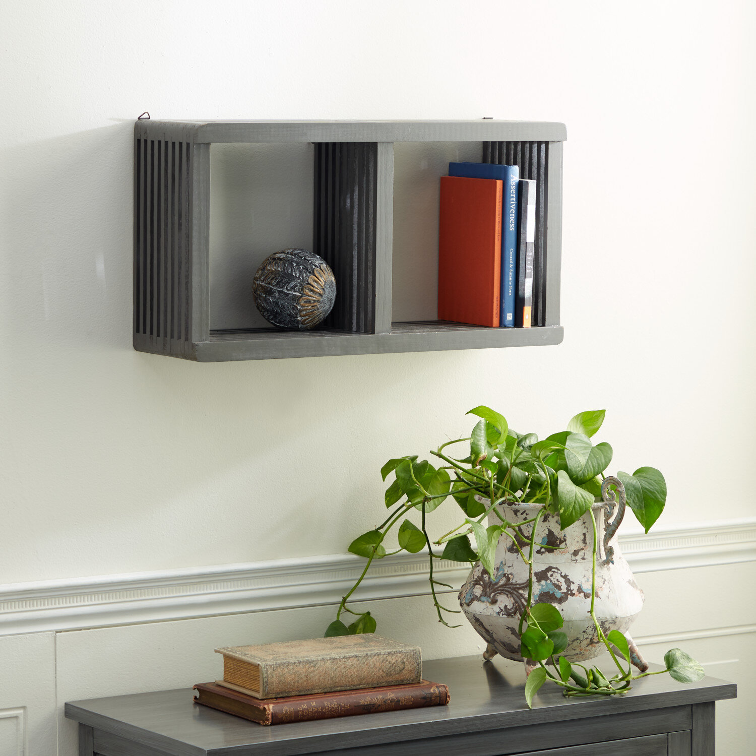 Ollert 2 Piece Floating Shelf with Hooks Rosalind Wheeler Finish: Cream