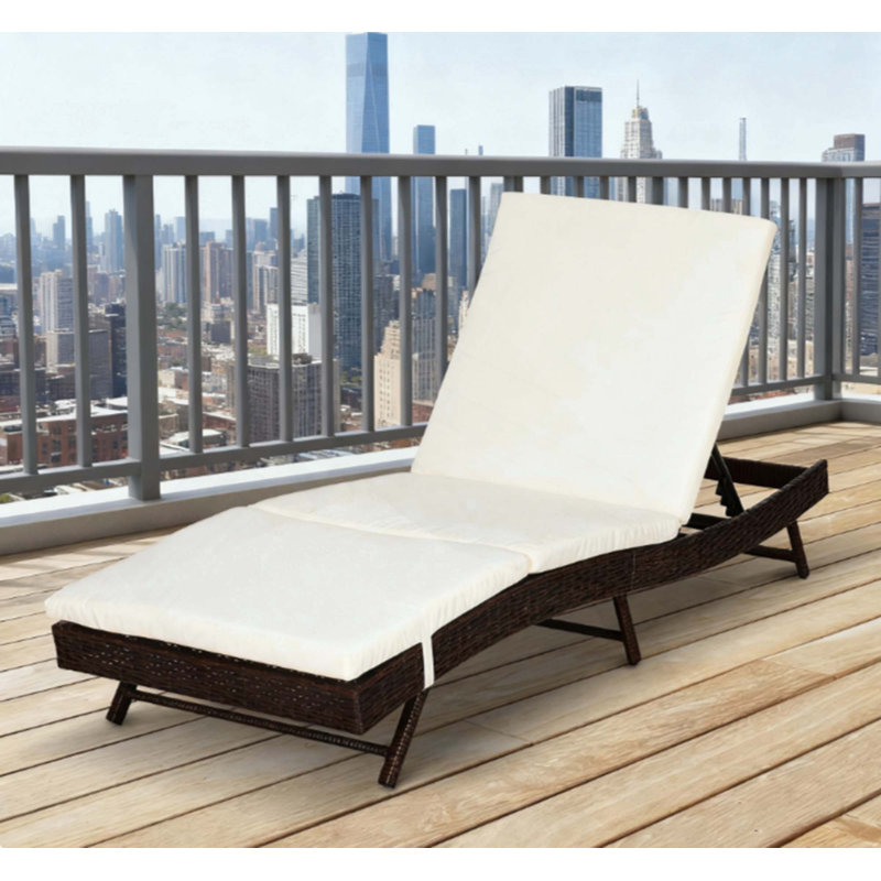 Chaise longue de patio, chaise de piscine