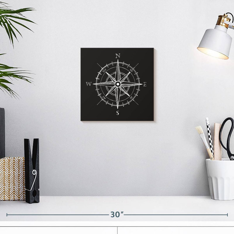 Aletra Simple Compass Rose, 10" H x 10" W
