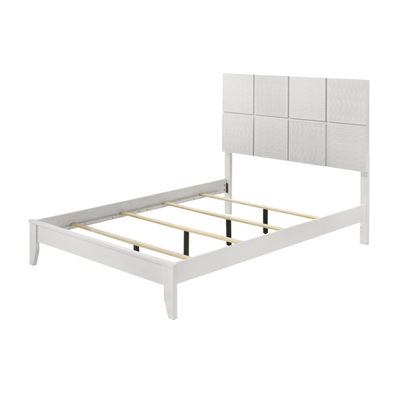 Le lit 1pc de style contemporain avec panneaux avant texturés comprend une tête de lit à panneaux géométriques, Très grand