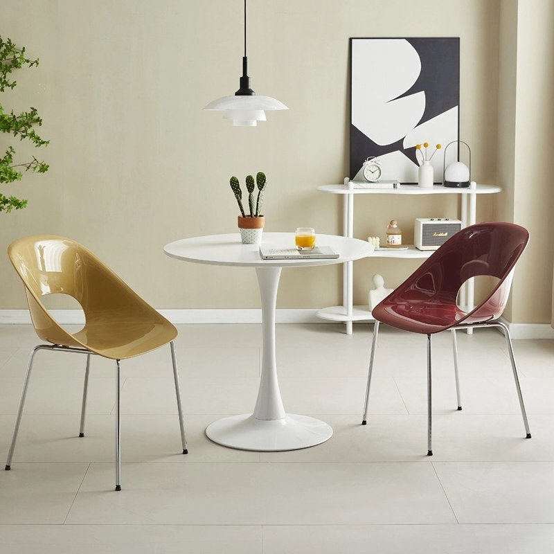 Table de salle à manger blanche élégante avec plateau et support en acier robuste, structure de table de cuisine