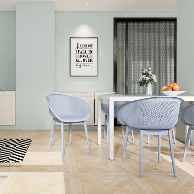 Paquet de 2, chaises longues bleues, modernes, en polypropylène, intérieur / extérieur, toutes saisons, sans entretien, assemblage de 90 secondes, contour ergonomique, chaises longues en filet bleu de Pp For