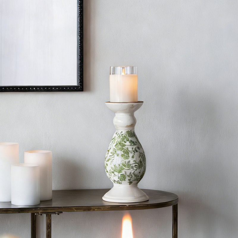 Bougeoir en céramique blanc avec motifs floraux verts, H 10 po x l 4,7 po x P 4,7 po