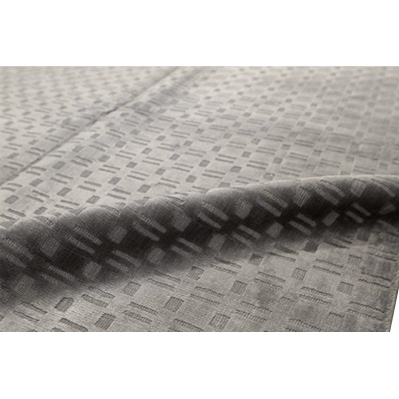 Geometric Area Rug in Gray