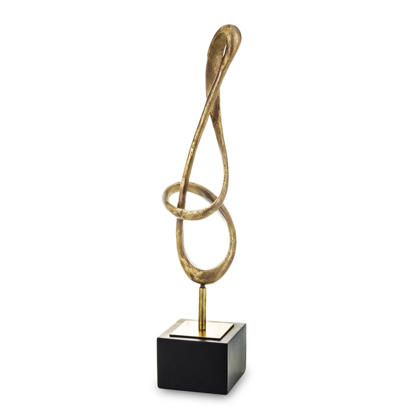 Figurines & Sculptures