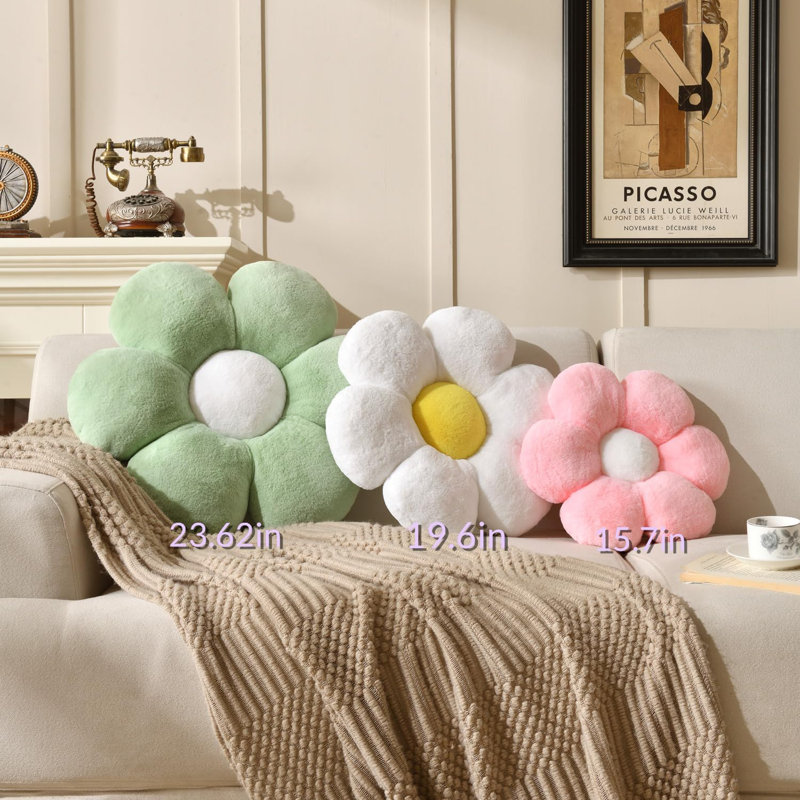 Flower Shaped Throw Pillow 15.7In