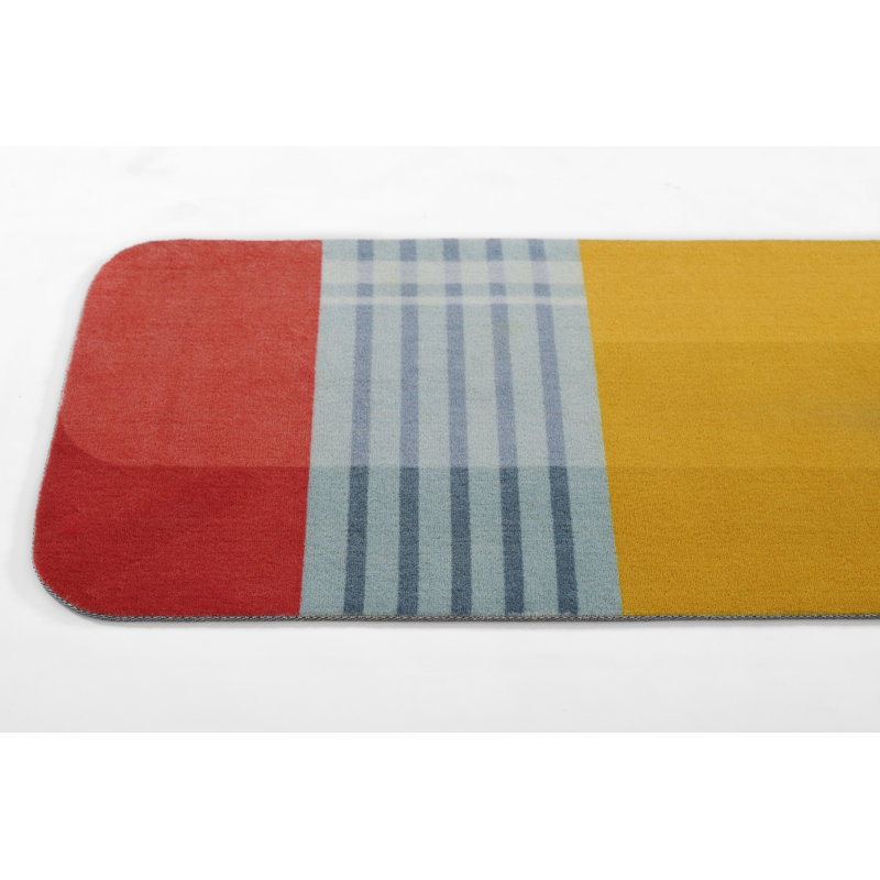 Tapis pour enfant Momeni 2 pi 4 po x 7 pi 7 po
