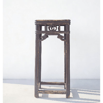 19th Century Chinese Elm Pedestal Table