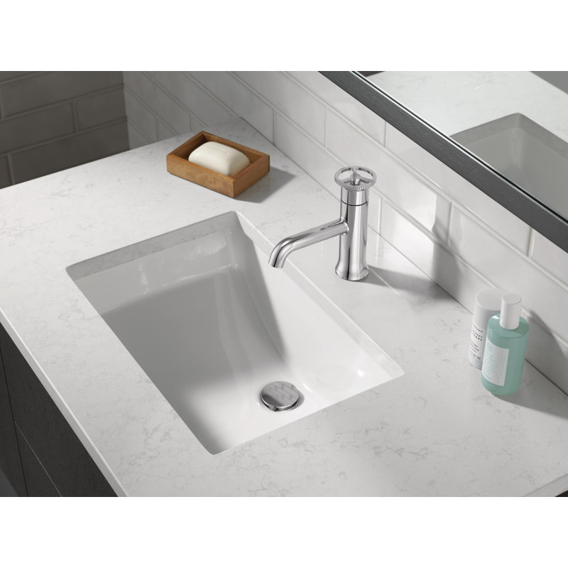 Trinsic Single Hole Bathroom Faucet, Chrome