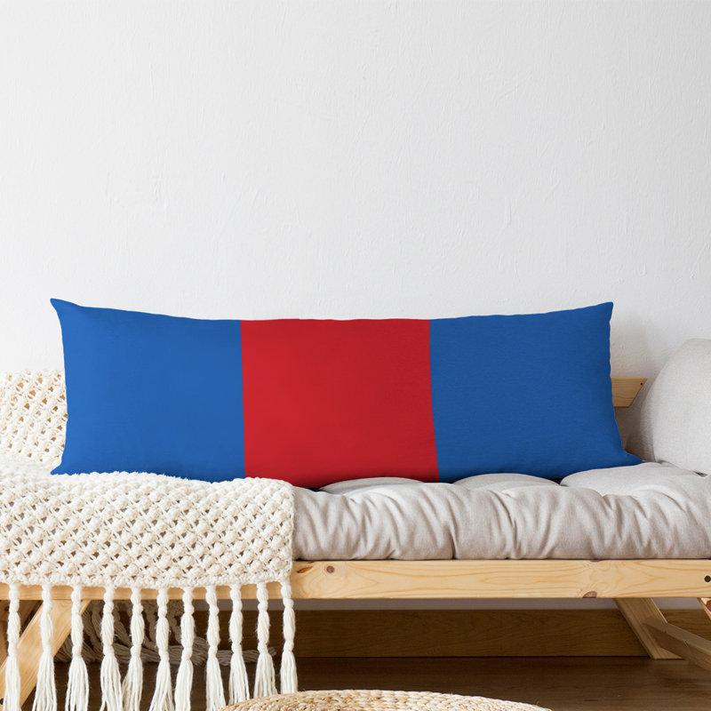 Oreiller de corps en polyester / polyester Arizona Football Stripes, Bleu / rouge / bleu, Aaru 