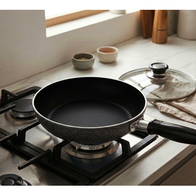 12.5" Non-Stick Fry Pan With Lid