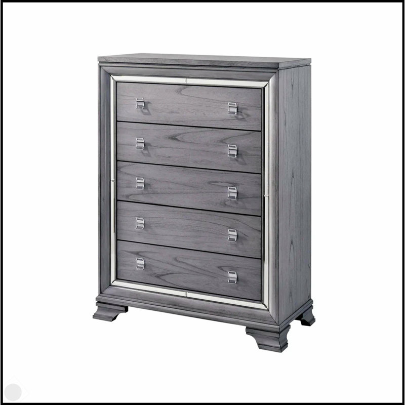 Commode de style contemporain avec cinq tiroirs en queue d'aronde, glissières à roulement à billes, garniture de miroir et finition gris clair