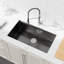 Évier de cuisine en acier inoxydable, lavabo simple encastré à la main 33 po x 19 po, brossé, avec planche à découper, passoire