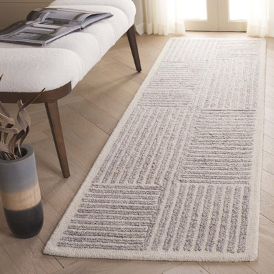 Niana Hand Tufted Pet Yarn/Wool/Cotton Striped Rug in Grey/Ivory