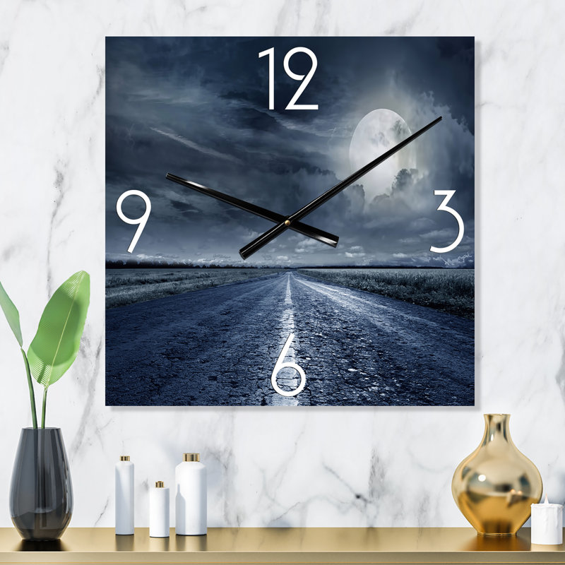 Horloge murale, Grand