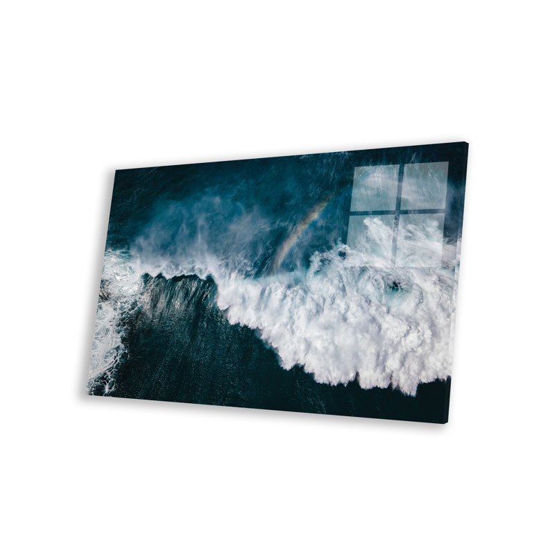 «Above The Waves» sur plastique / acrylique par Lucas Moore