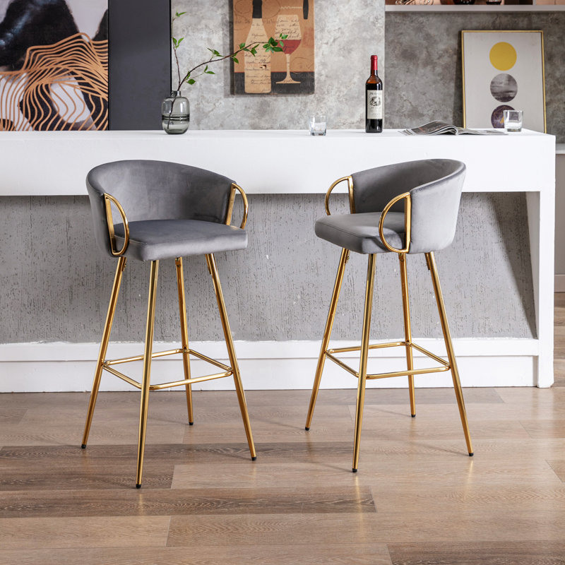 Reichen Bar & Counter Stool, Green, Bar Stool (30.31'' Seat Height)