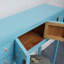 Console bleu clair