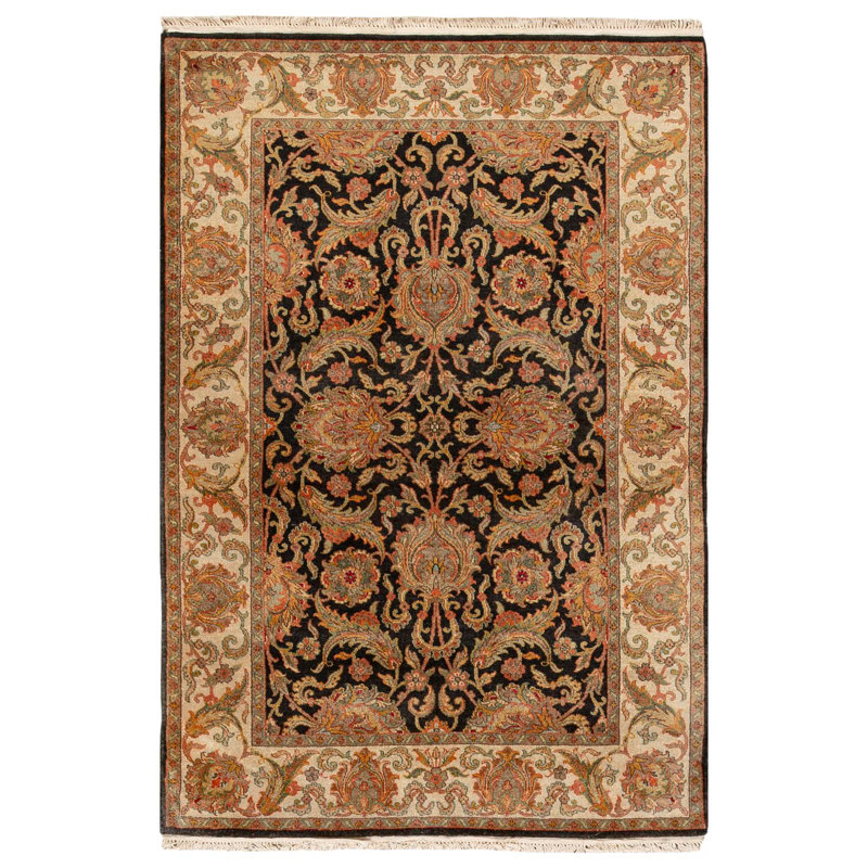 Tapis noir et ivoire de haute qualité noué à la main