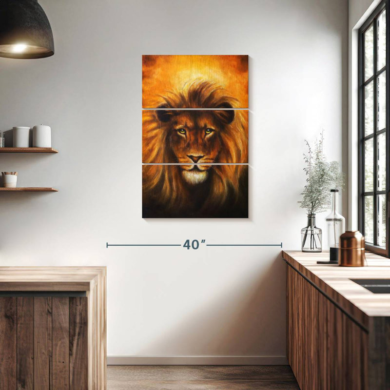 Lion, H 38 po x l 24 po