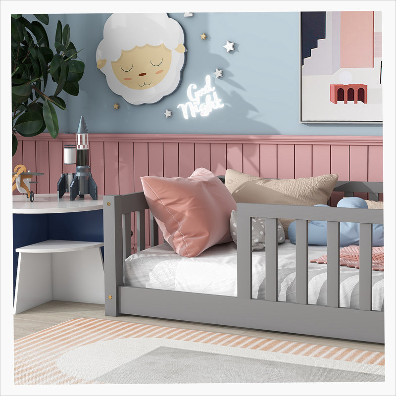 Lit plateforme au sol avec clôture sans porte, Gris