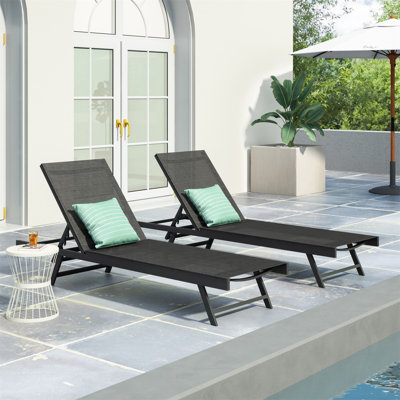 SALTON CHAISE LOUNGE