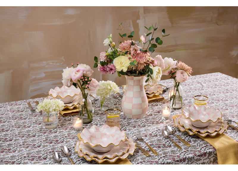 Rosy Check Ceramic Fluted Dinner Plate