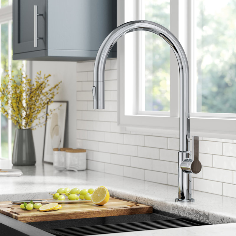 Robinet de cuisine à poignée simple Oletto, Chrome