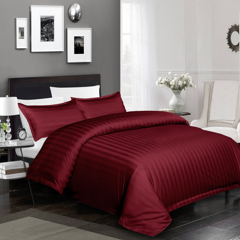 Klarita 250 TC Microfibre Reversible Striped Duvet Cover Set with Pillowcases, Kingsize - 2 Pillowcases (50 x 75 cm)