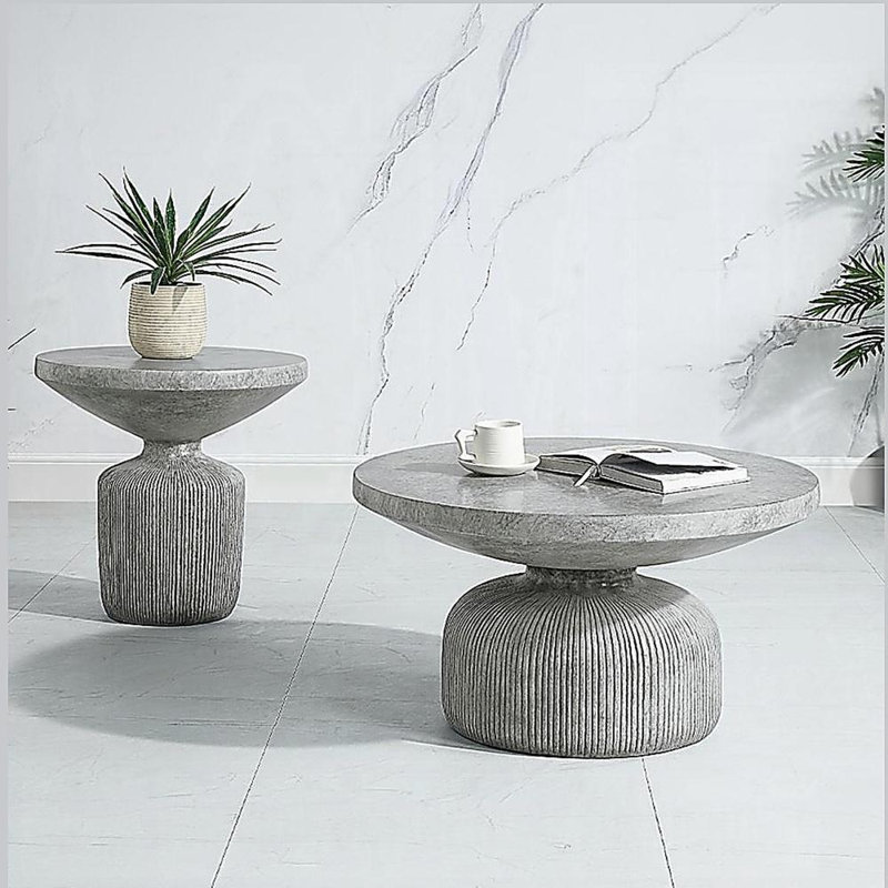 Table de bout grise vieillie avec piédestal