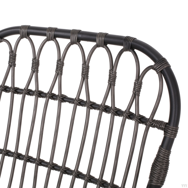 Chaise Harlem, Gris