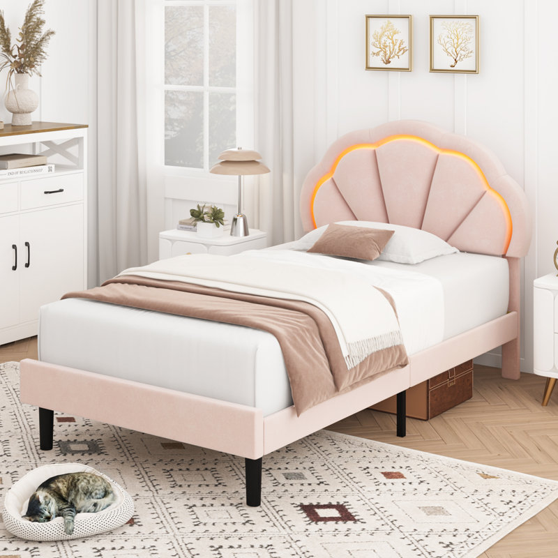 Lit plateforme tapissier Aisaiah, Simple, Rose