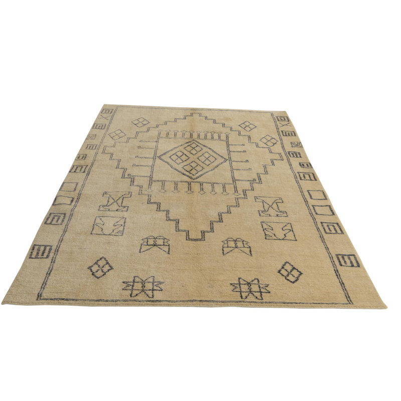 Iniguez Ivory Rug