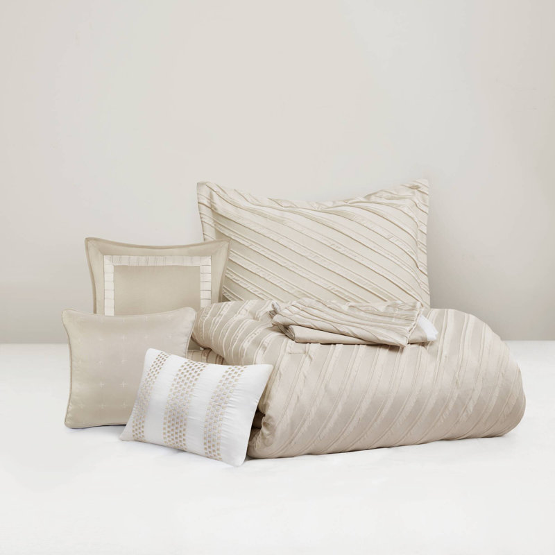 Elegant 7-Piece Comforter Bedding Set, Queen Comforter + 6 Additional Pieces