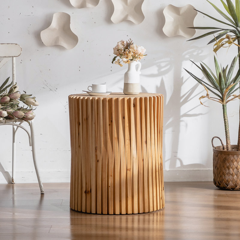 Table basse ronde avec plateau en bois manufacturé