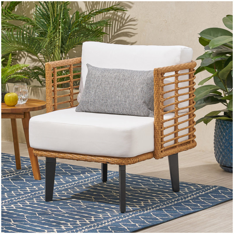 NIC CLUB CHAIR