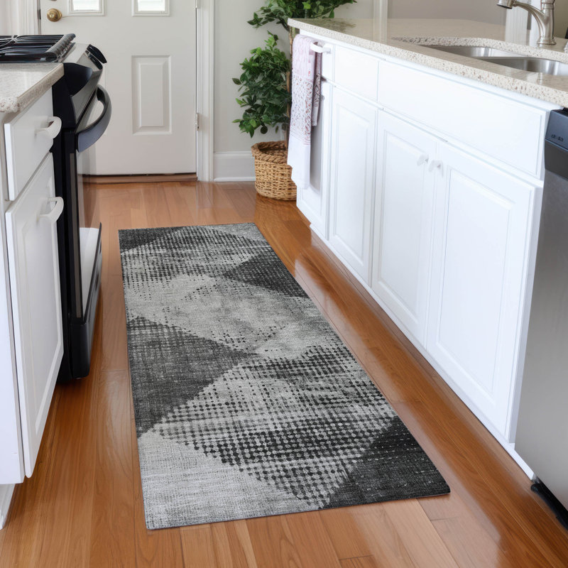 Premium Machine Washable Cortes AMF1065 Diamond Rug, Runner 2'3" x 7'6"