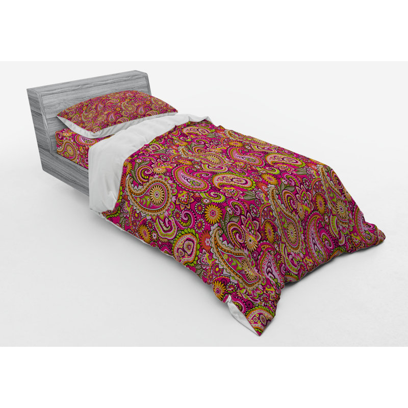 Traditional Polyester Paisley Duvet Cover, Twin Duvet Cover + 2 Additional Pieces