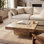 Table basse moderne avec un design texturé élégant