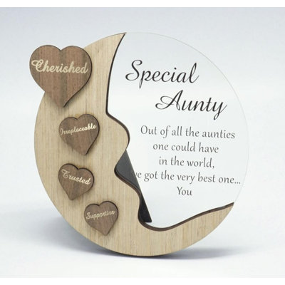 Moon With Words On Hearts And Text Message- Special Aunty Plaque