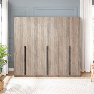 Armoire-penderie autoportante moderne avec tiges suspendues, tablettes à chaussures et tablettes basiques Lee