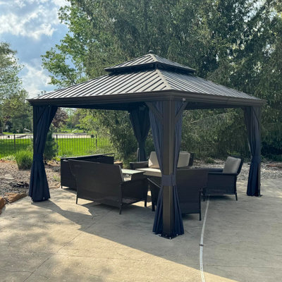 Pavillon de jardin rigide en aluminium 12 pi x 12 pi avec toit double, rideaux et filet inclus