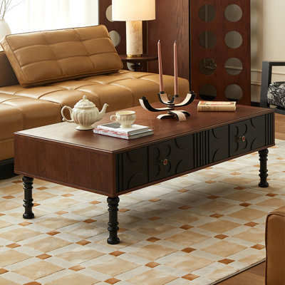 Table basse de style rétro classique français