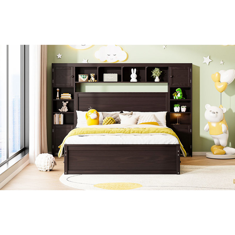 Grand lit en bois massif pour une chambre à coucher confortable - avec armoire, tablette et prises pour utilisateur avec configuration de prise de charme intégrée