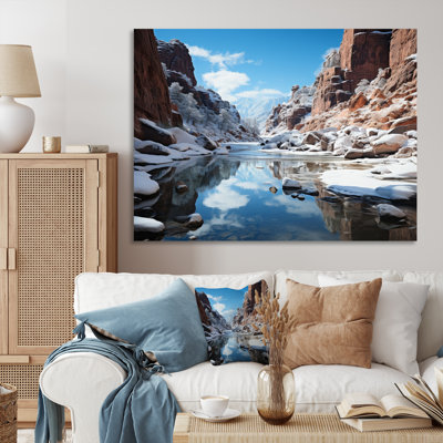 «Canyon Winter Serenitys Embrace II», reproduction sur toile