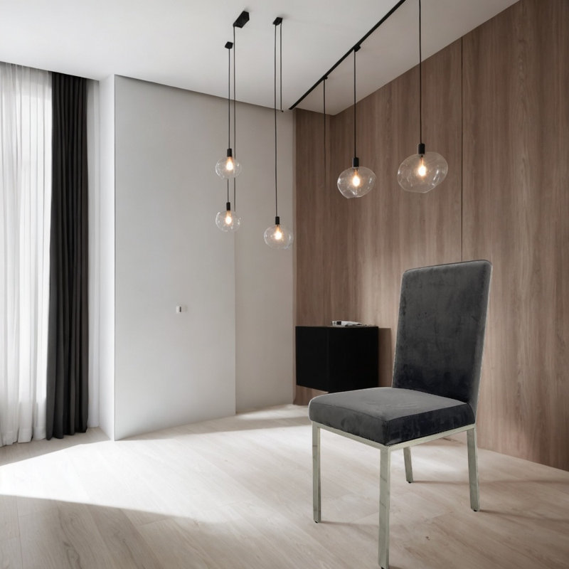 Chaise parsons en velours Yosra