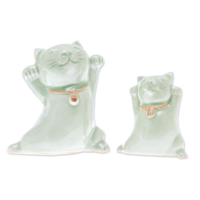 Figurines